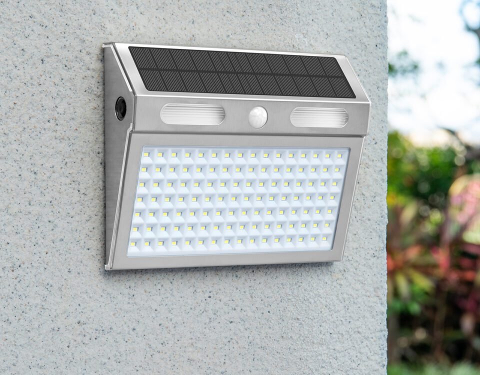 Solar motion sensor wall light 112 LED – daytime look